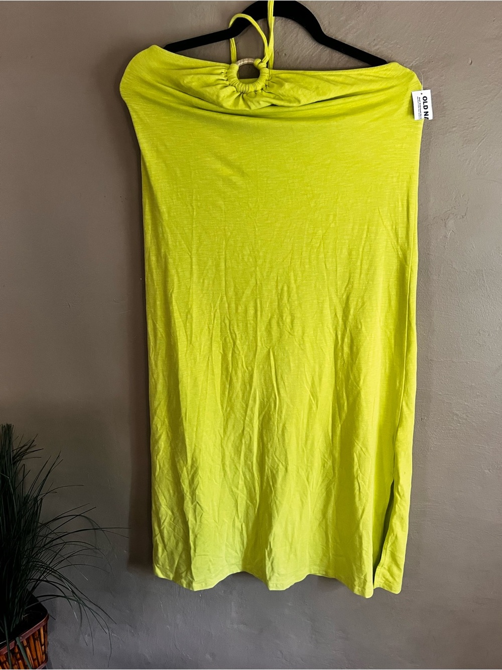 Old Navy Neon Yellow Maxi Skirt with Ring Detail